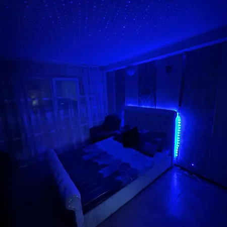 Garsoniera Pnk Apartment *